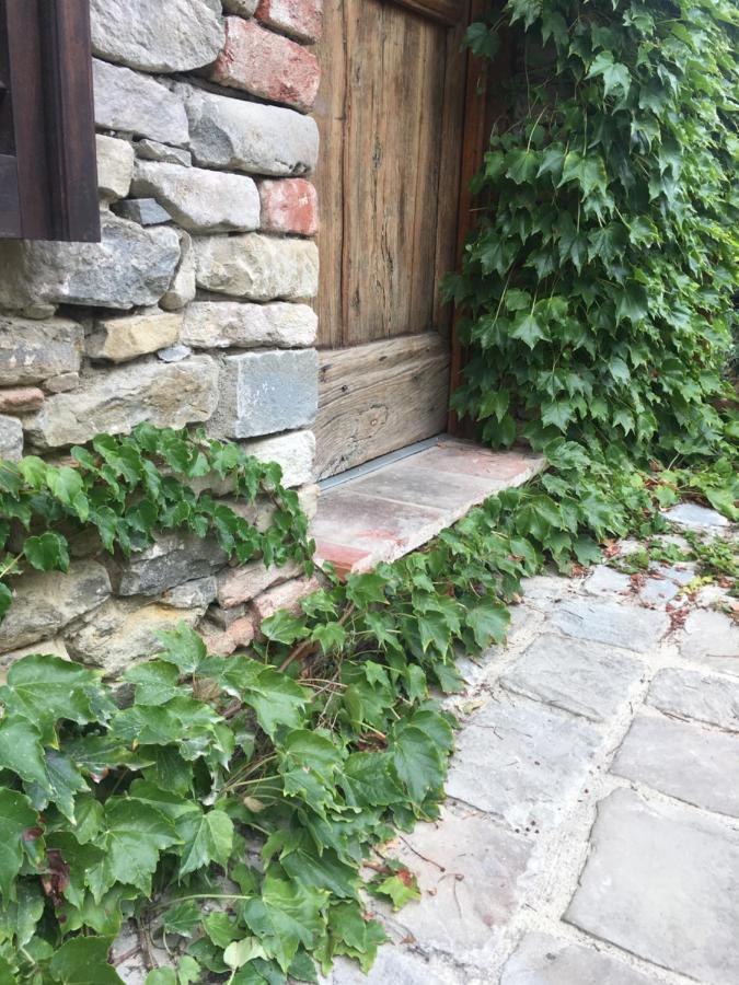 Number 10 Locanda B&B Belvedere Langhe Extérieur photo